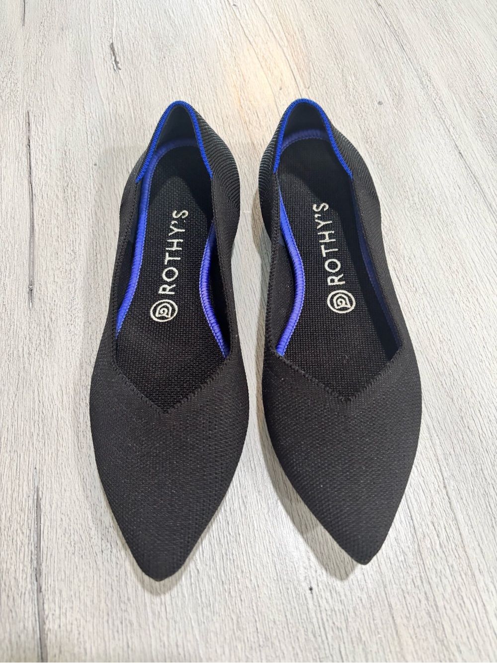 ROTHY’S Women’s Black Knit THE POINT Flats Shoes Pointed Lined Washable Size 8.5
